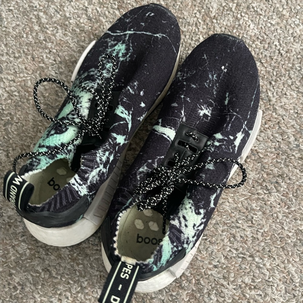 Adidas Shoes - Picture 2 of 3